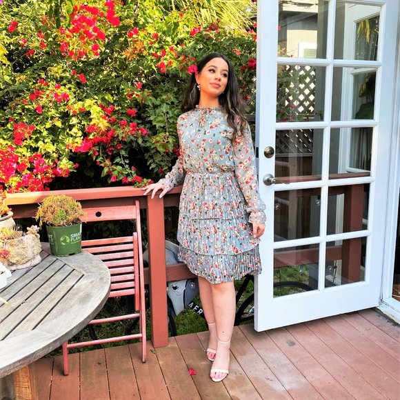 ๐ Maison De Robes ๐๐ช๐ท๐ท๐ช๐ฑ Dress - Picture 3 of 6